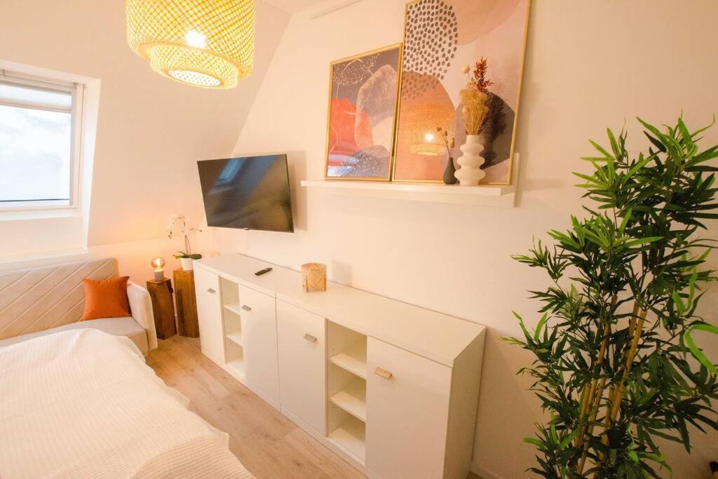 Casarina - Gemuetliches Apartment Im Zentrum เอาก์สเบิร์ก ภายนอก รูปภาพ